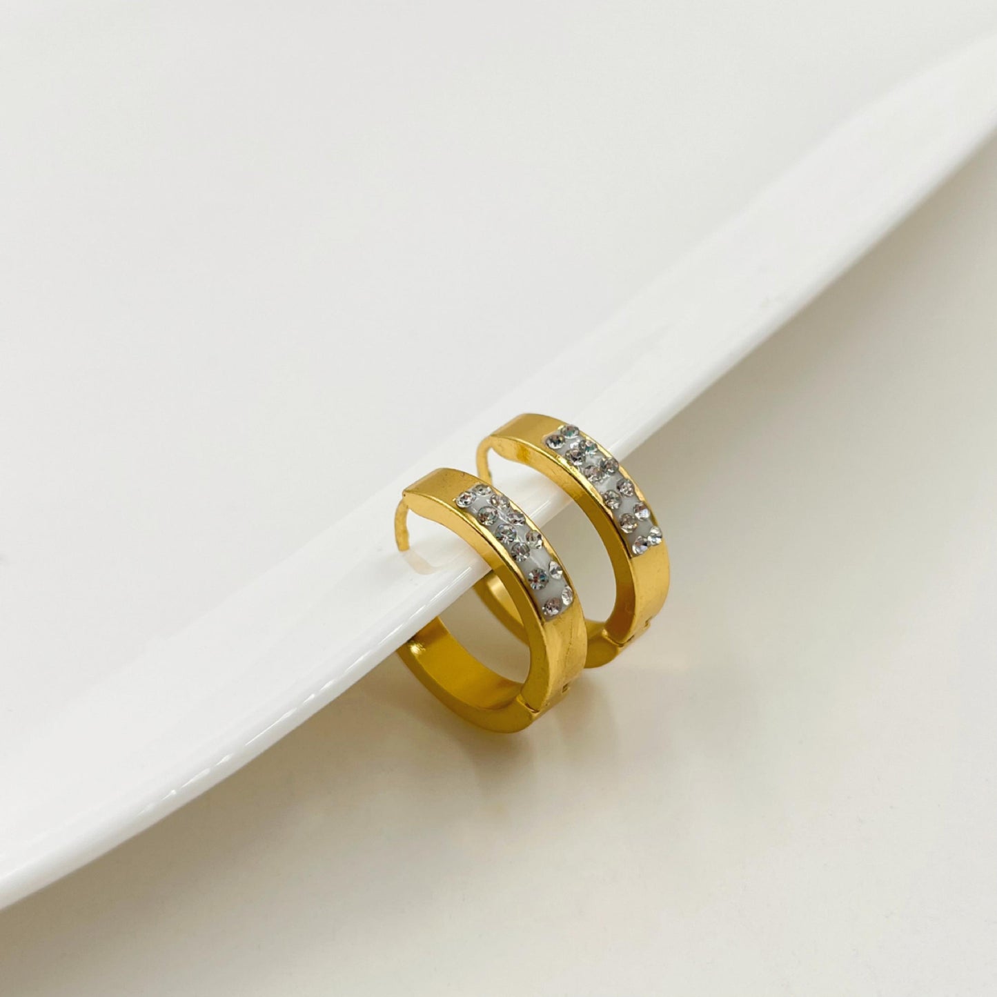 Aros de argolla cinta acero dorado