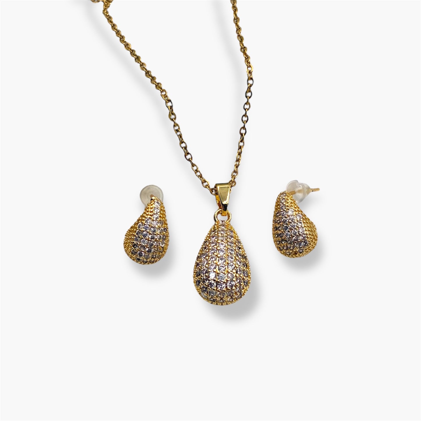 Cadena y dije con aros en acero dorado