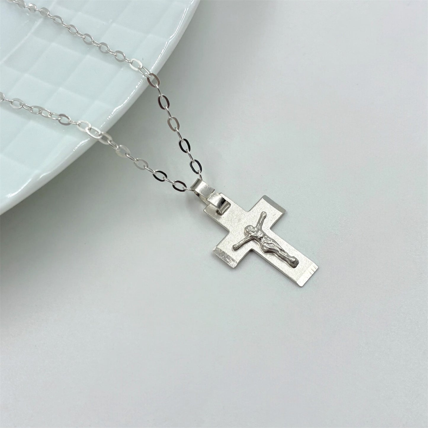 Cadena con cruz plata 925