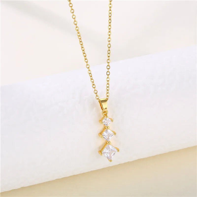 Conjunto 3 cubics acero dorado