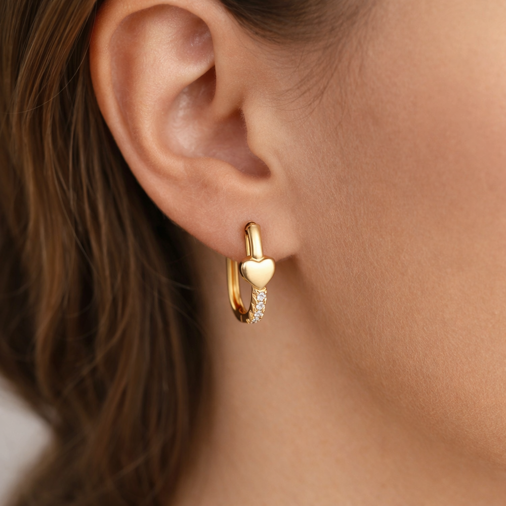 Aros argolla enchapado en oro corazon con strass