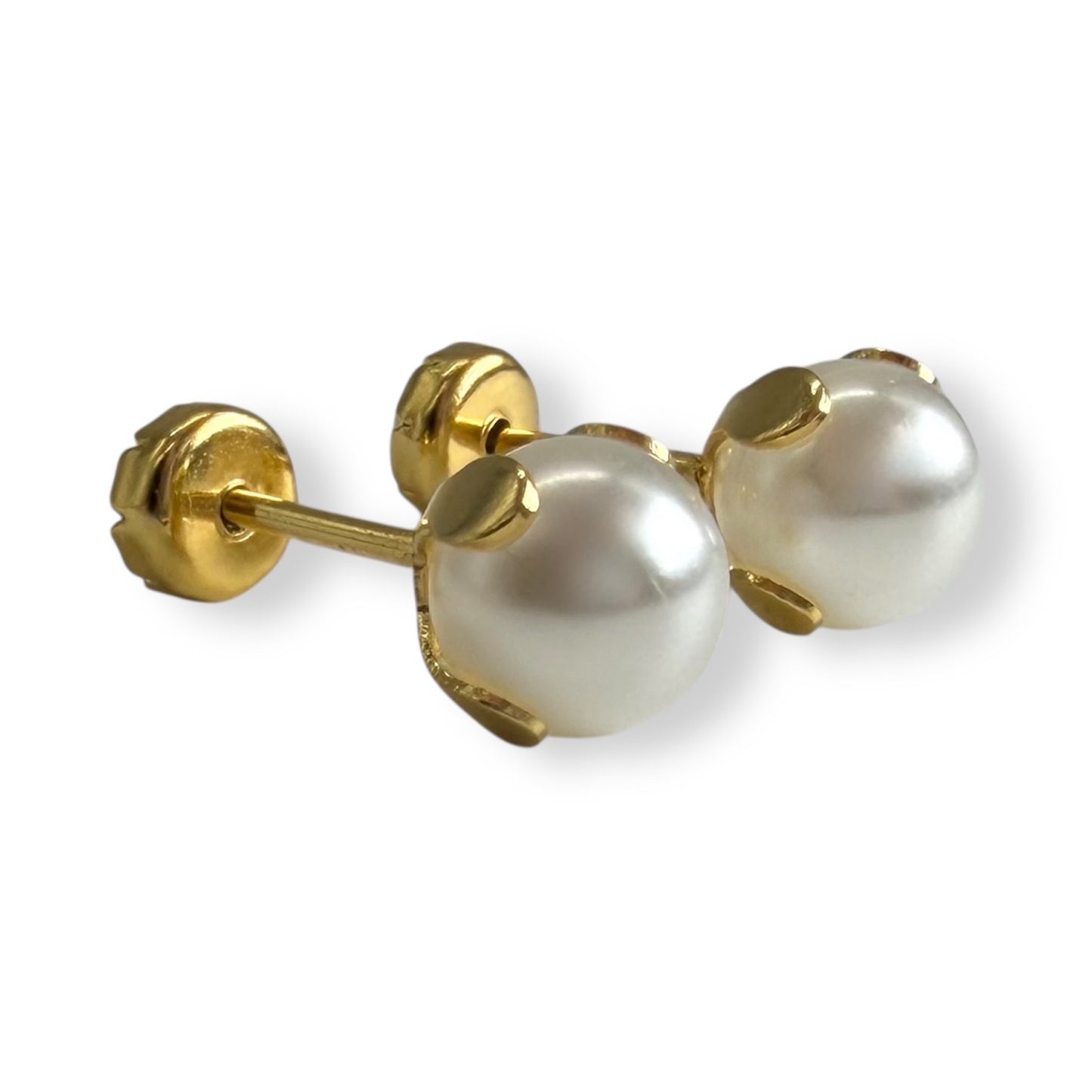 Aros con perla engarzada enchapado en oro