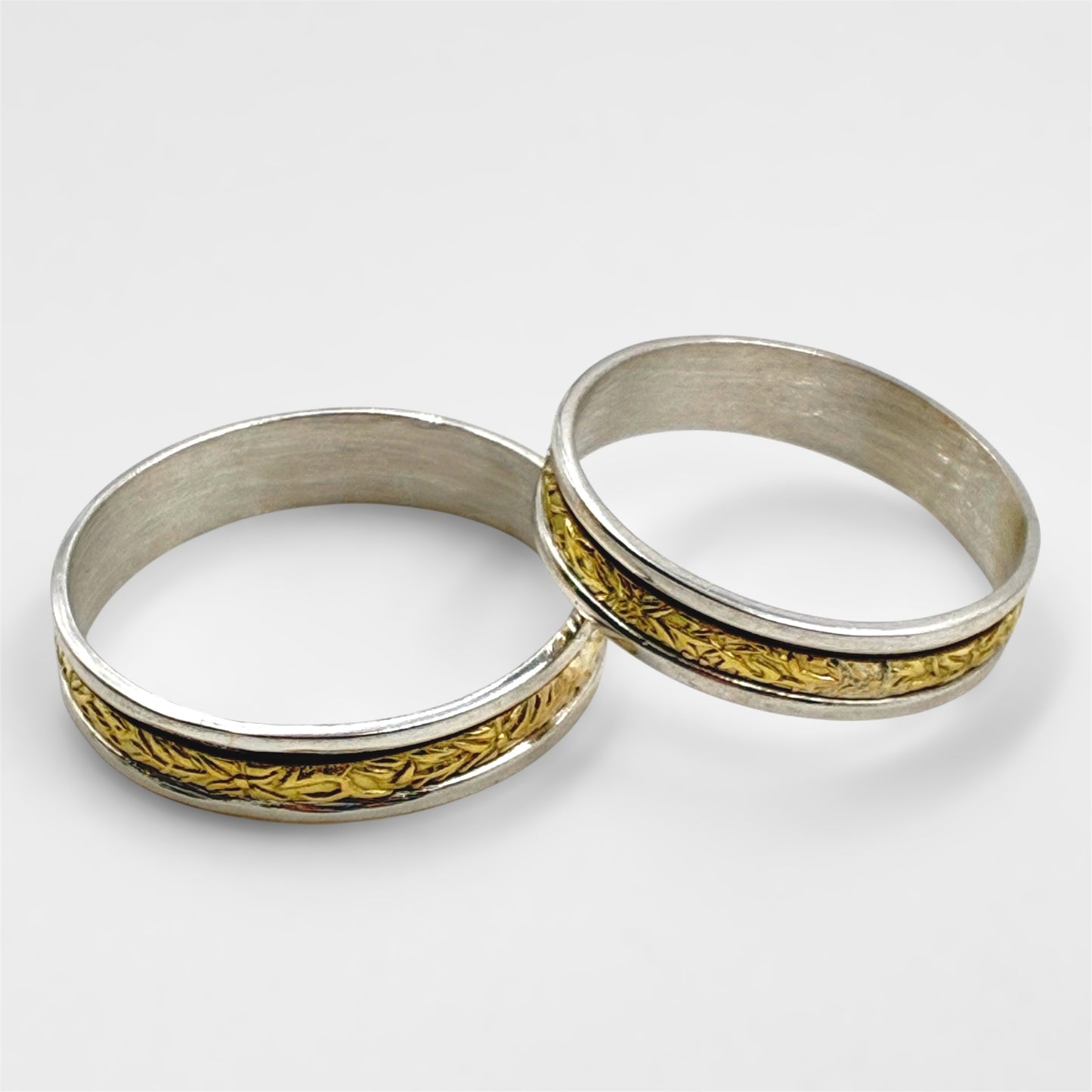 Par de alianzas de Plata y duble de oro