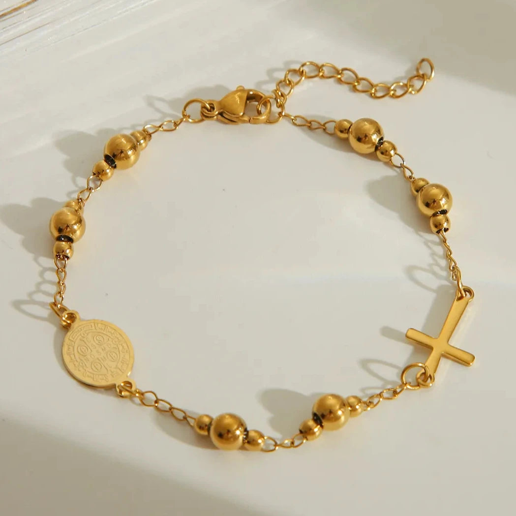 Pulsera de acero dorado con cruz y centro san Benito