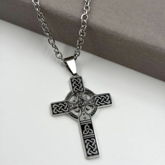 Cadena Acero Quirúrgico 60cm Con Cruz Labrada Celta Hombre