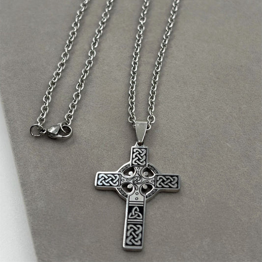 Cadena Acero Quirúrgico 60cm Con Cruz Labrada Celta Hombre