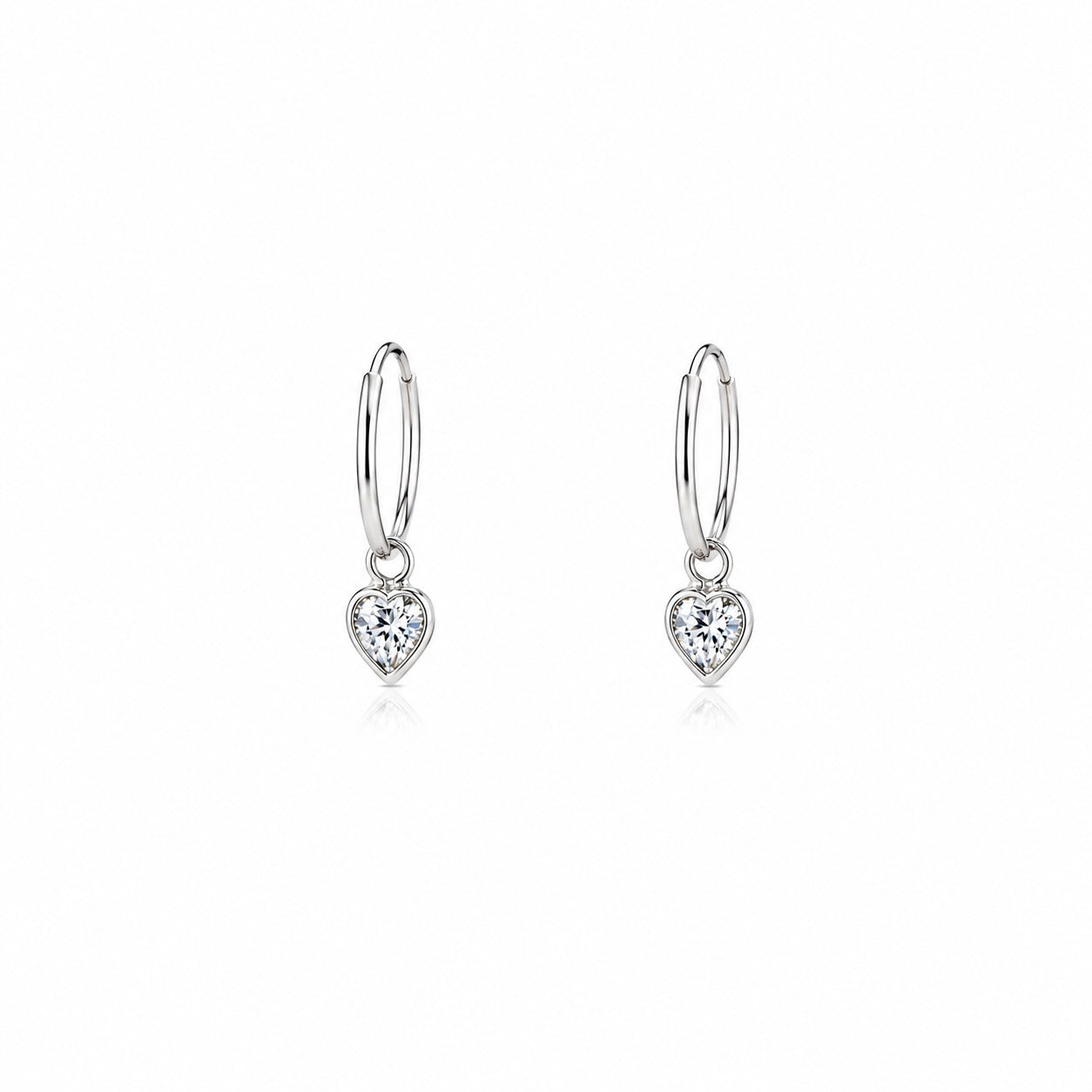 Aros Argolla en Plata 925 con Cubic Corazon