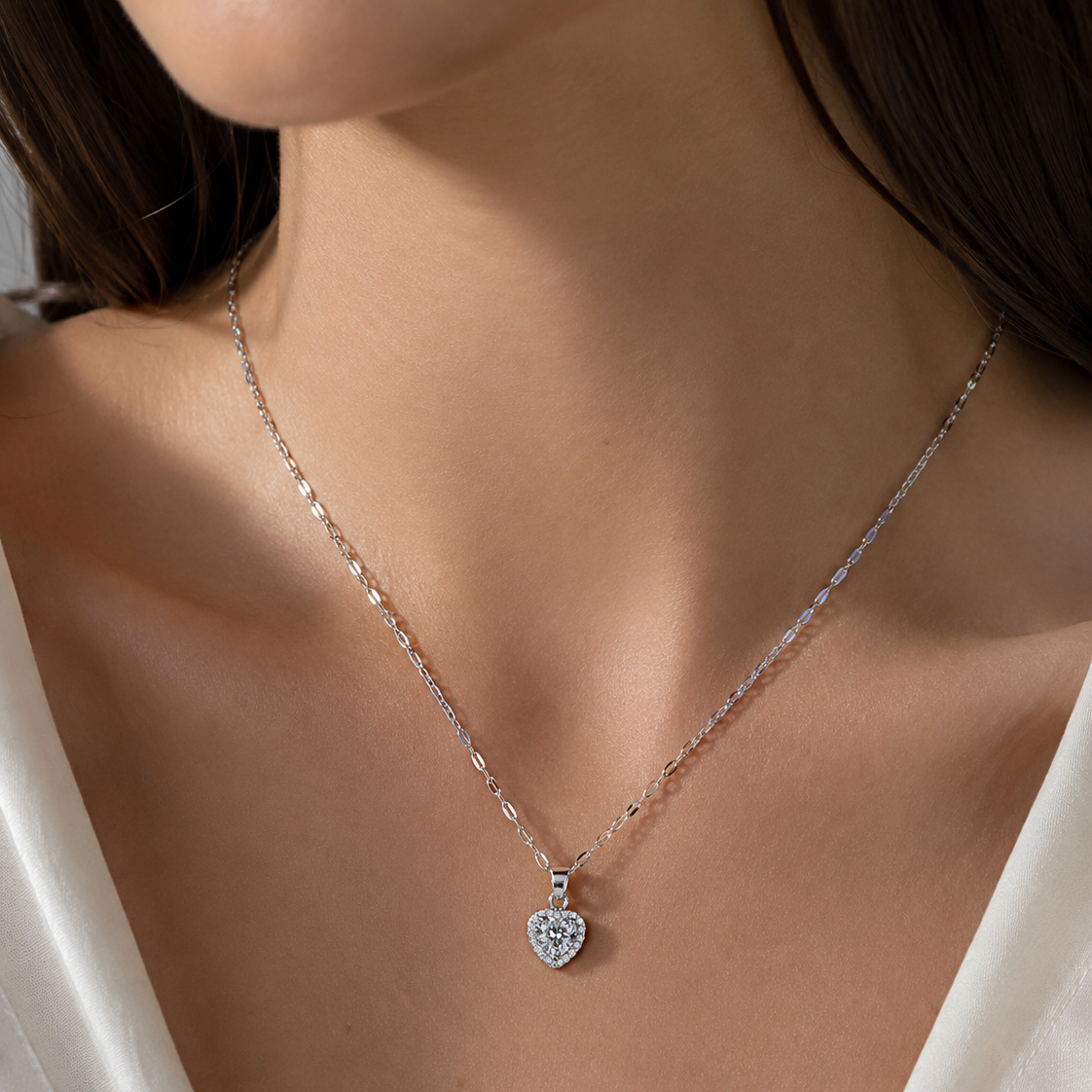 Cadena y dije de corazón con cubic en Acero