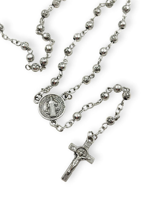 Rosario de Bolitas Plateado 4 mm con Medalla de San Benito