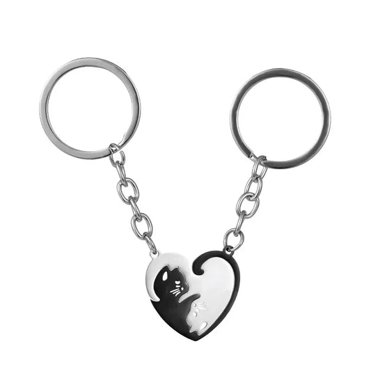 Llavero para compartir  en forma de corazón con diseño de gato
